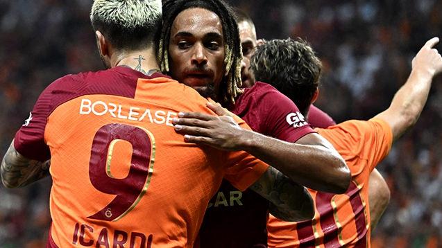 Galatasaraylı yıldızdan yılbaşı göndermesi! Beğeni yağmuruna tutuldu!