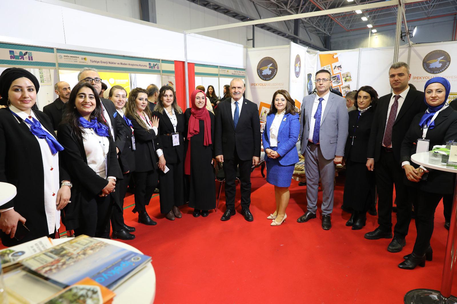 DAKAF24’TE İPEKYOLU FARKI