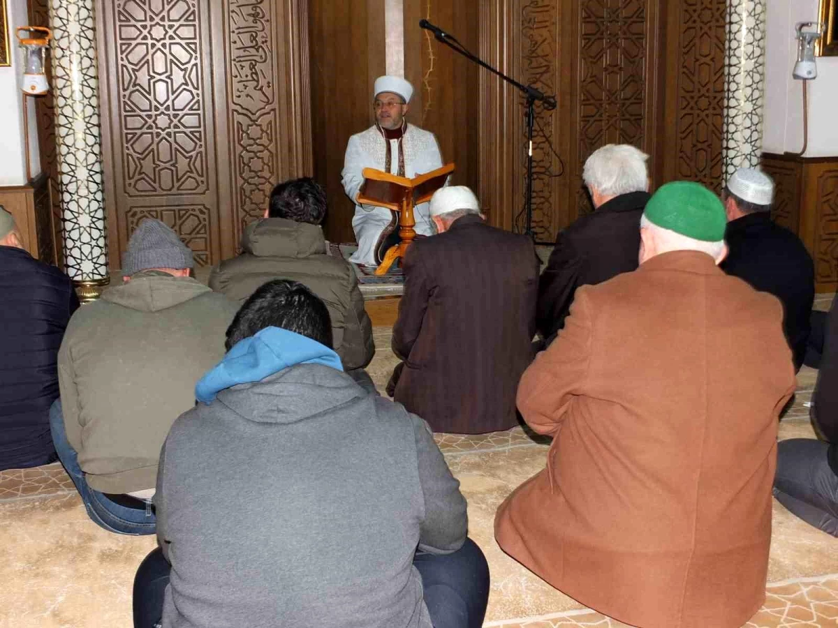 Burhaniye’de Gazzeliler için dua edildi