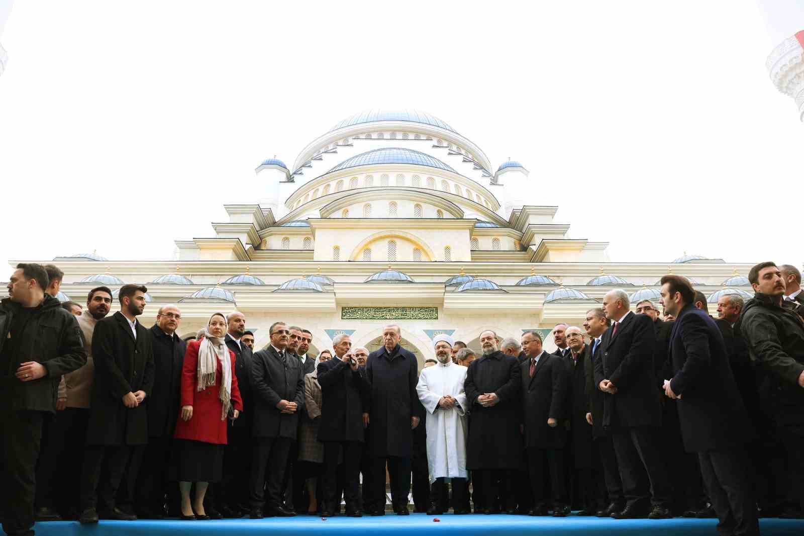 Cumhurbaşkanı Erdoğan, Şahinbey Millet Camii’nin açılışına katıldı