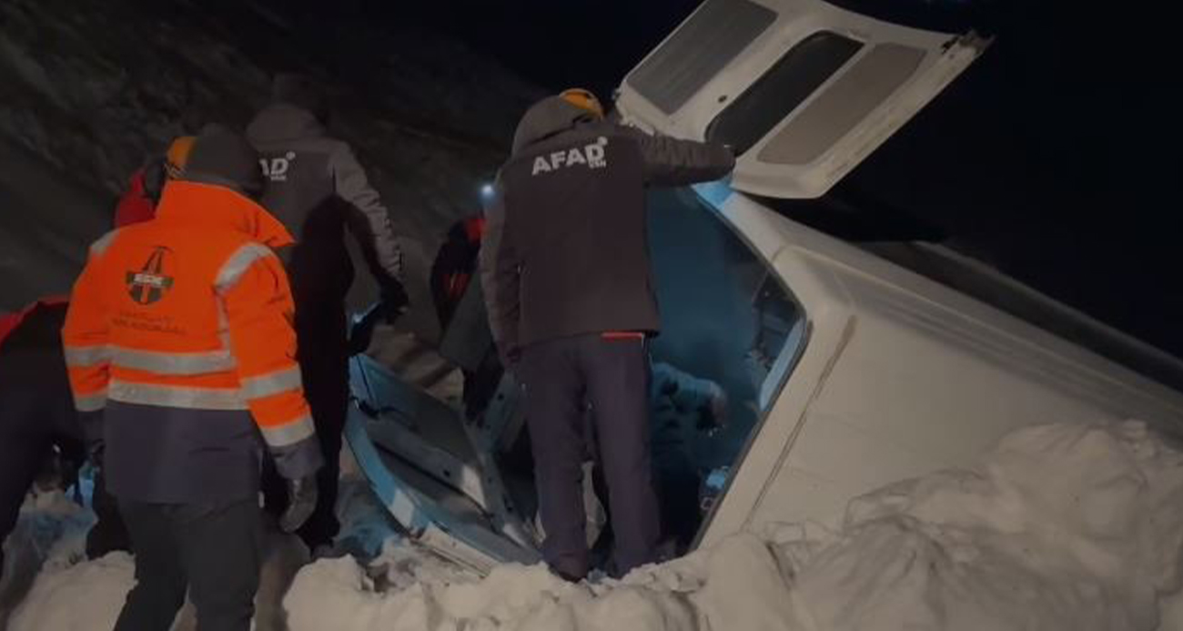 Vanda çığ meydana geldi: 1 ölü, 14 yaralı