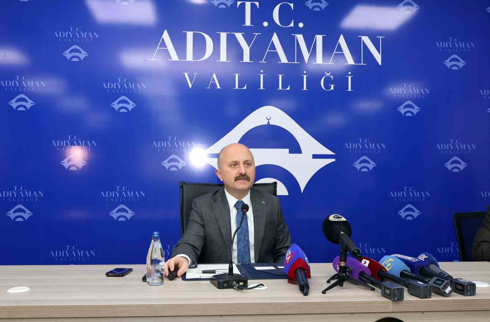 Vali Varol, deprem bölgesindeki çalışmaları tek tek anlattı