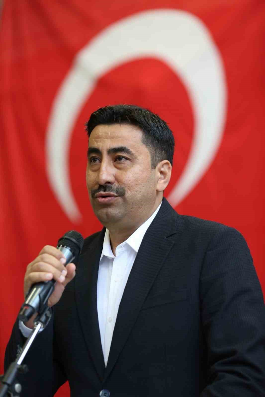 Çelik’ten başkanlara teşekkür