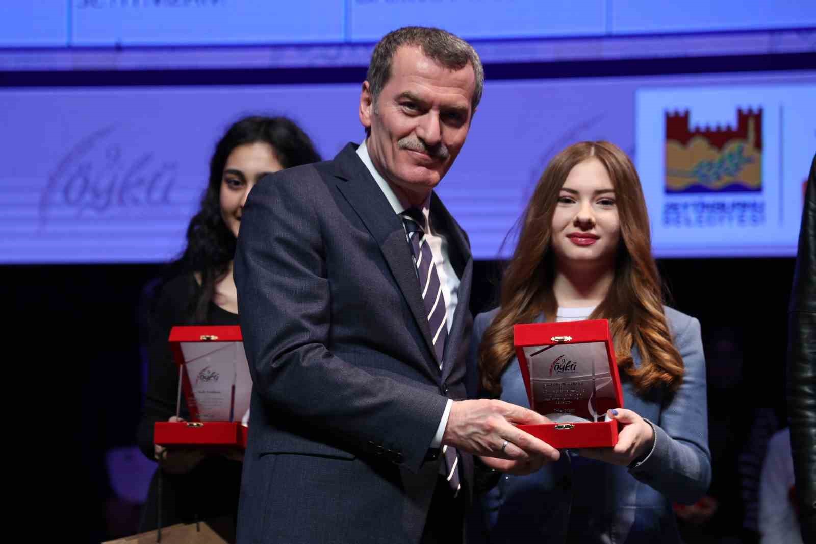 Zeytinburnu’nda 9. Öykü Yarışması ödülleri sahiplerini buldu