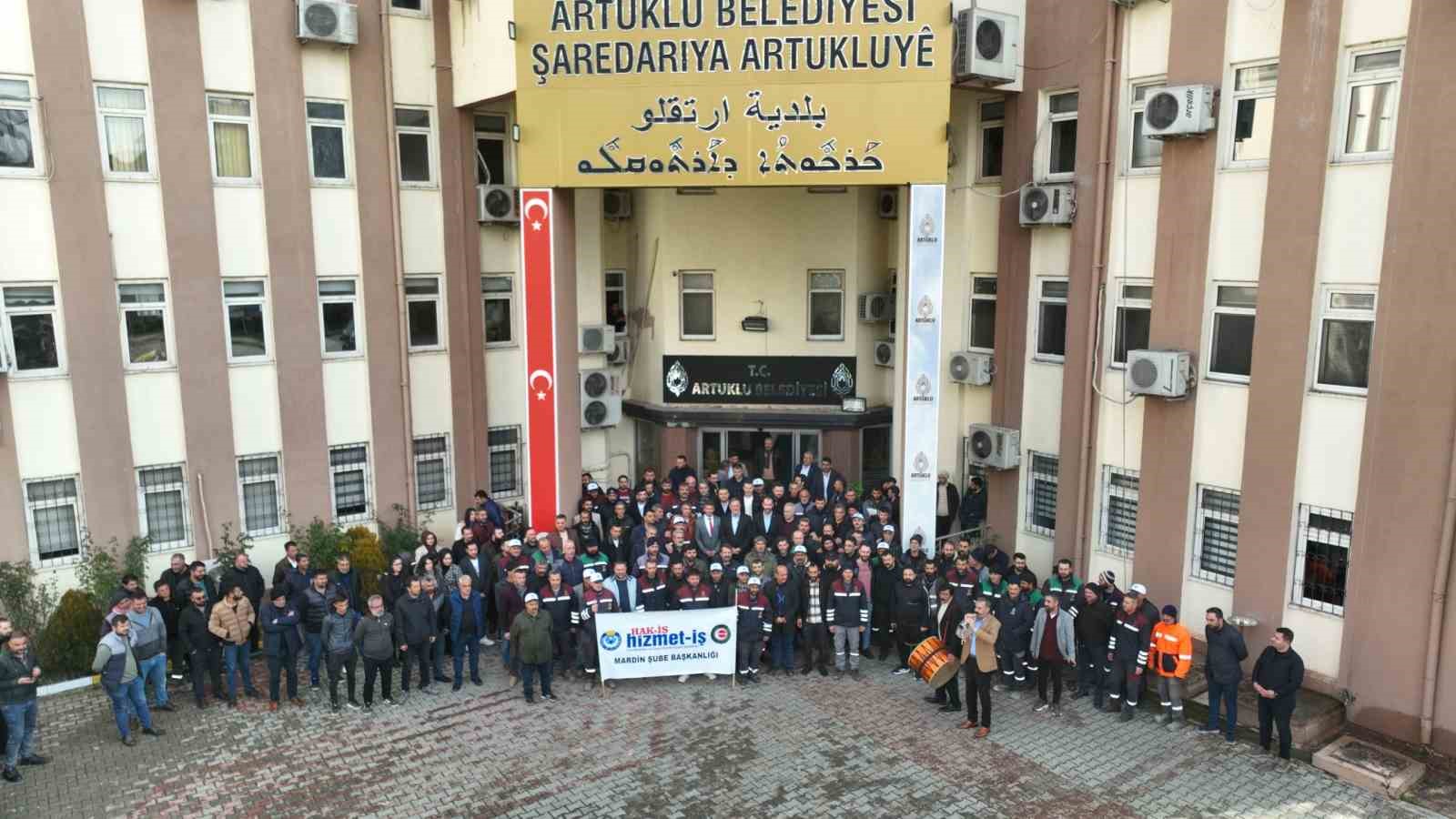 Artuklu Belediyesi, personele yüzde 60 oranında zam yaptı
