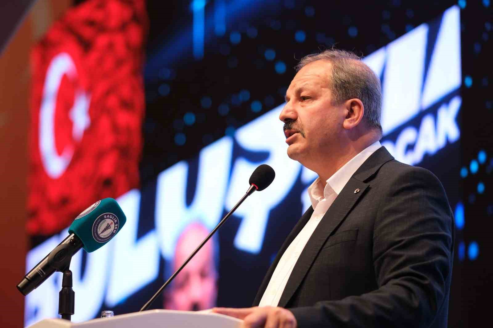 Sağlık-Sen Genel Başkanı Doğan: “Nöbet ücretlerini artıracak bir madde eklenmeli, nöbet ücretleri emeğin karşılığı olan seviyelere getirilmelidir”