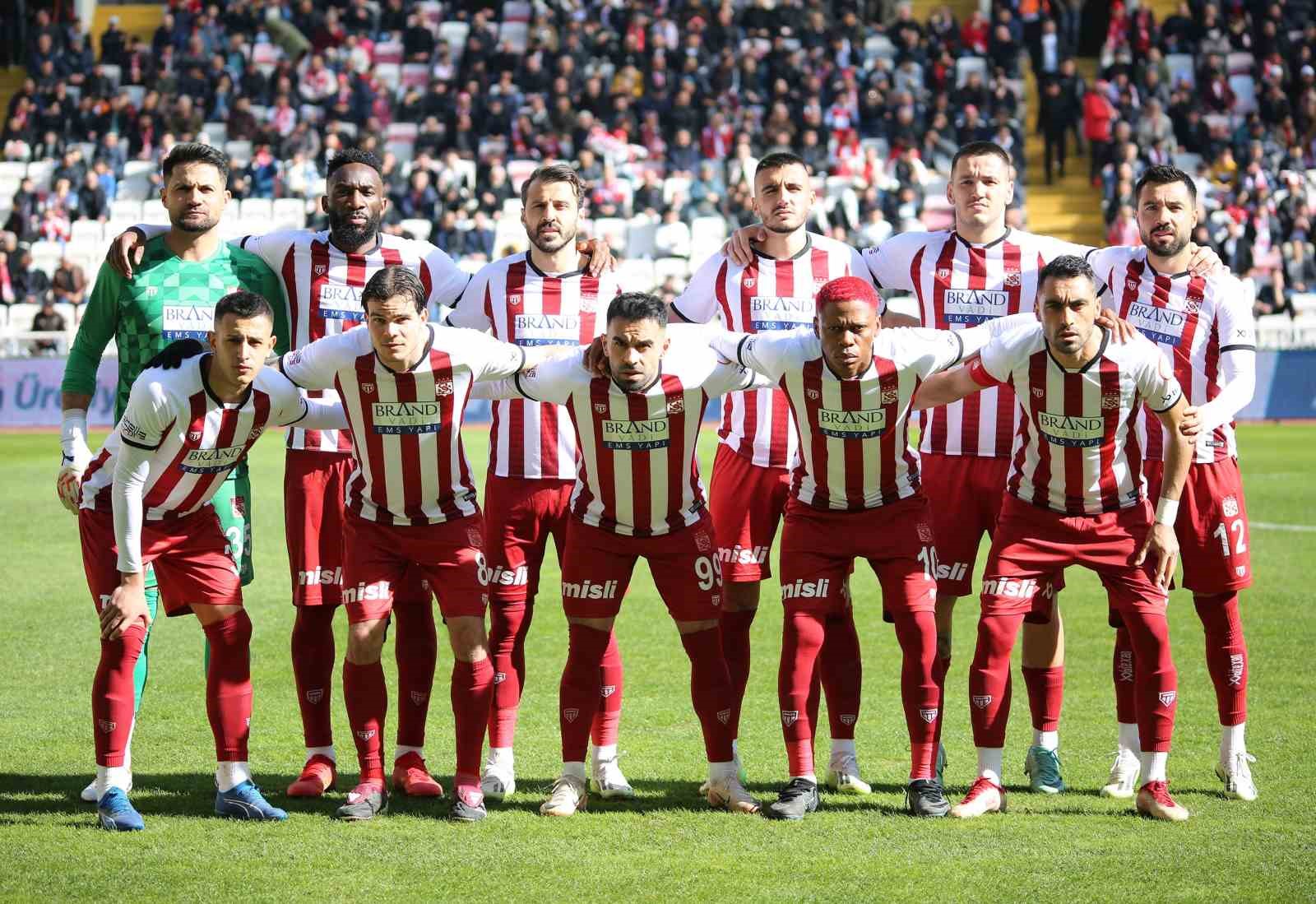 Sivasspor’da Hatayspor maçı kamp kadrosu belli oldu
