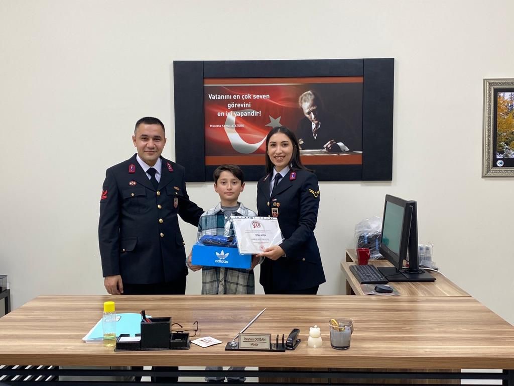 JGK’nın resim yarışmasında Sakarya birincileri ödüllerini aldı