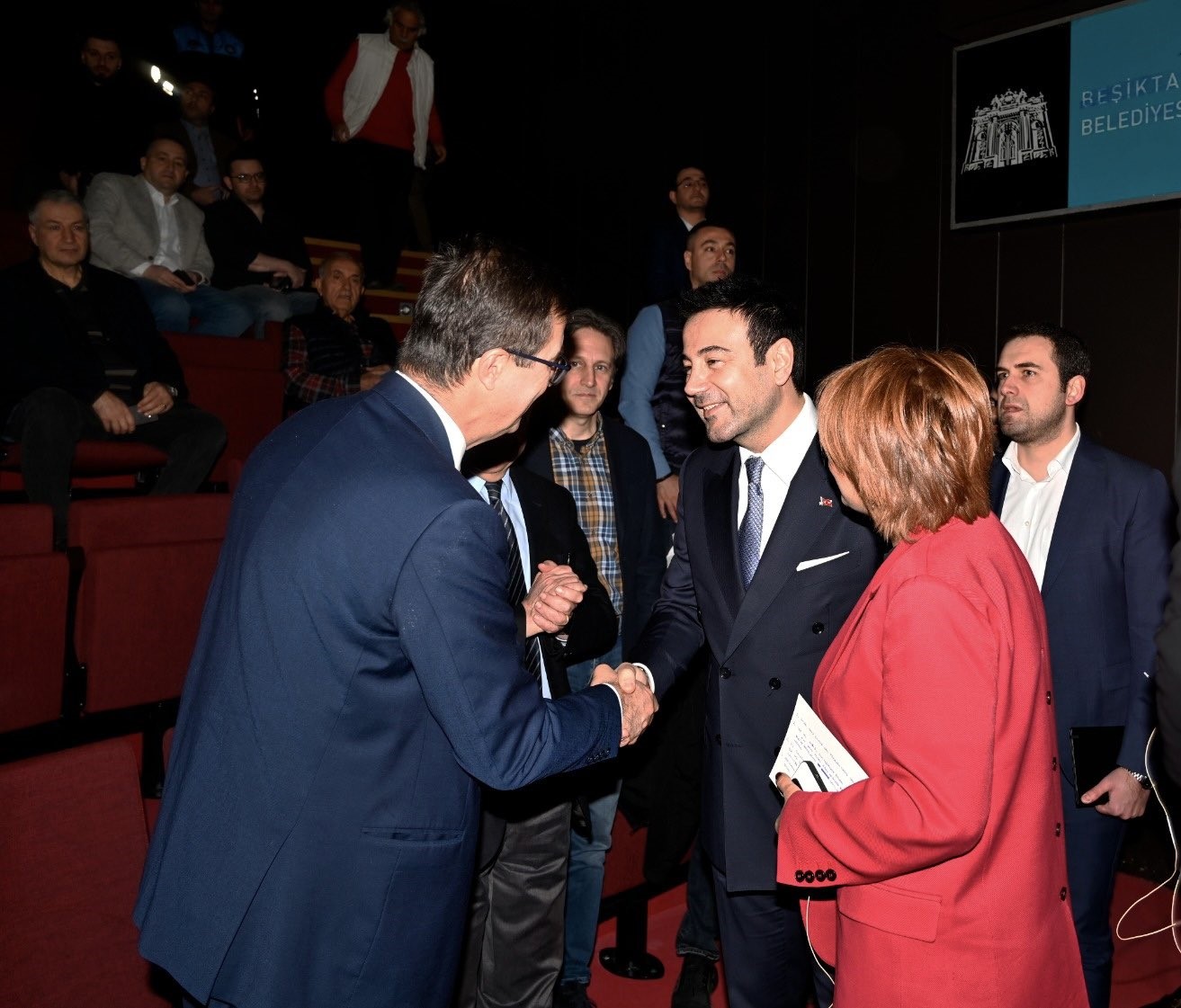 Beşiktaş Belediyesi ‘Dirençli yapılar güvenli Beşiktaş’ paneli düzenledi