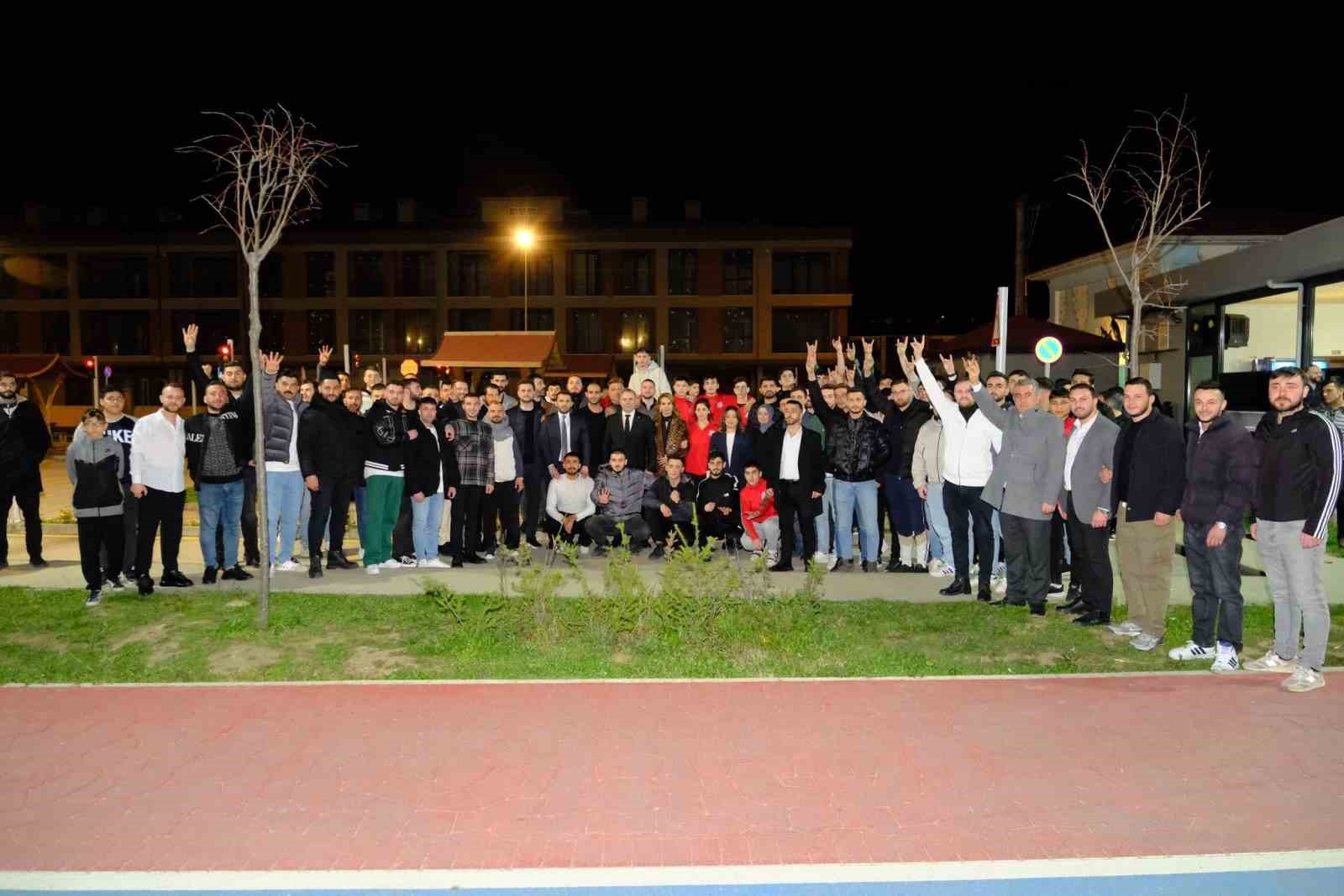Başkan Tutuk gençlerle buluştu