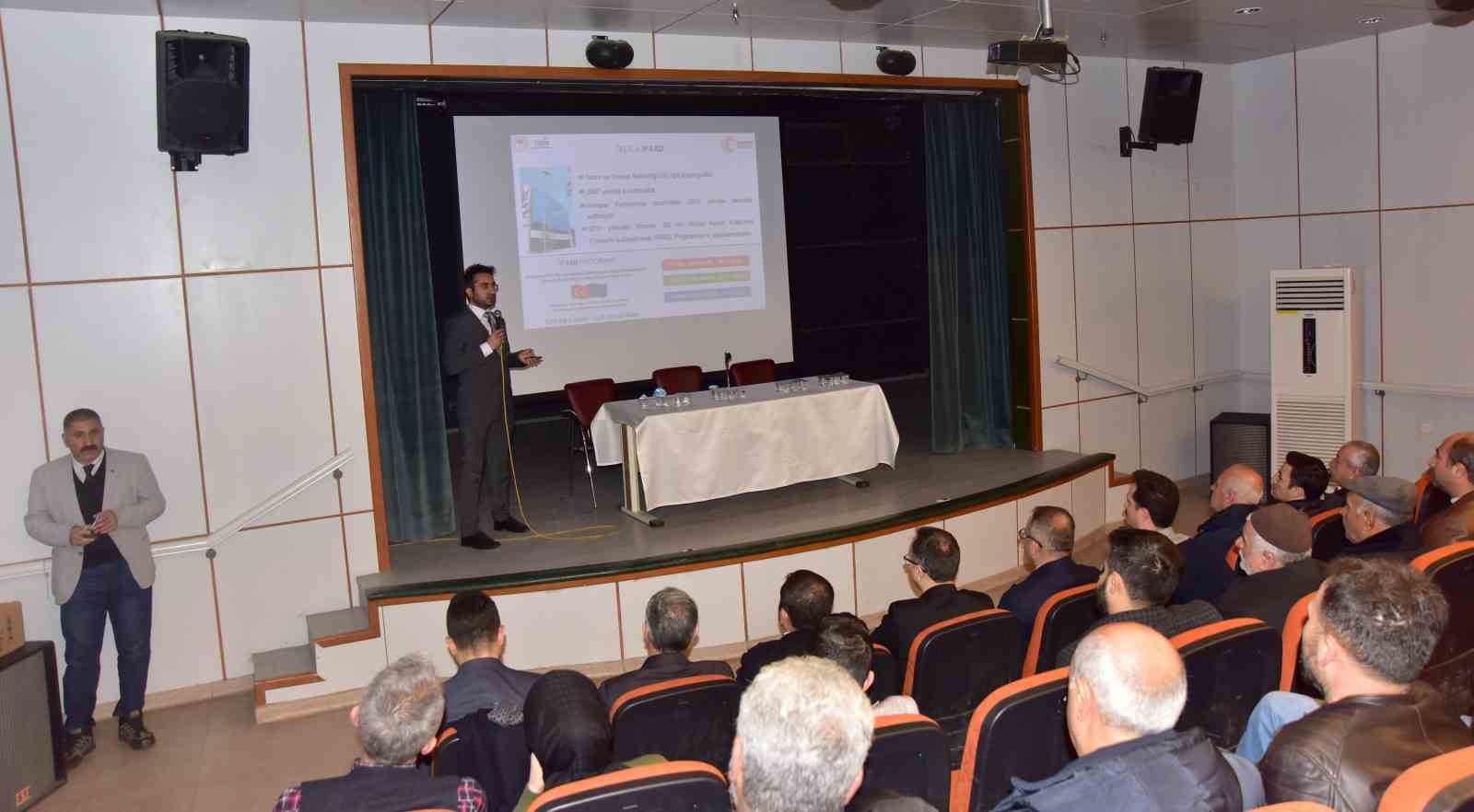Ahlatlı çiftçiler IPARD hibe destekleri hakkında bilgilendirildi