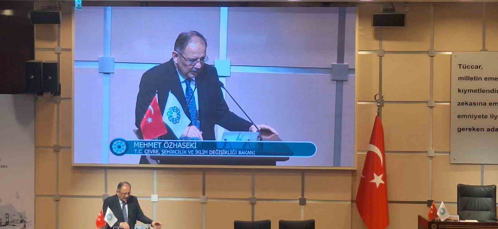 Bakan Özhaseki: 