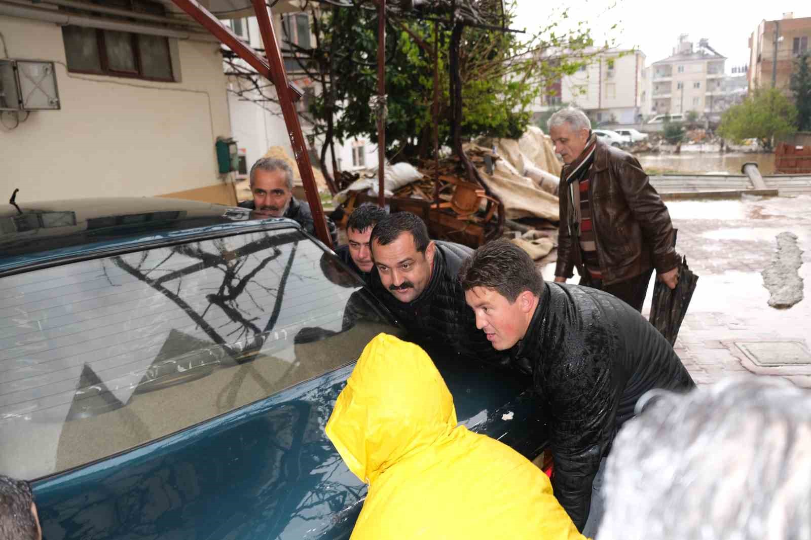 Rıza Sümer: 