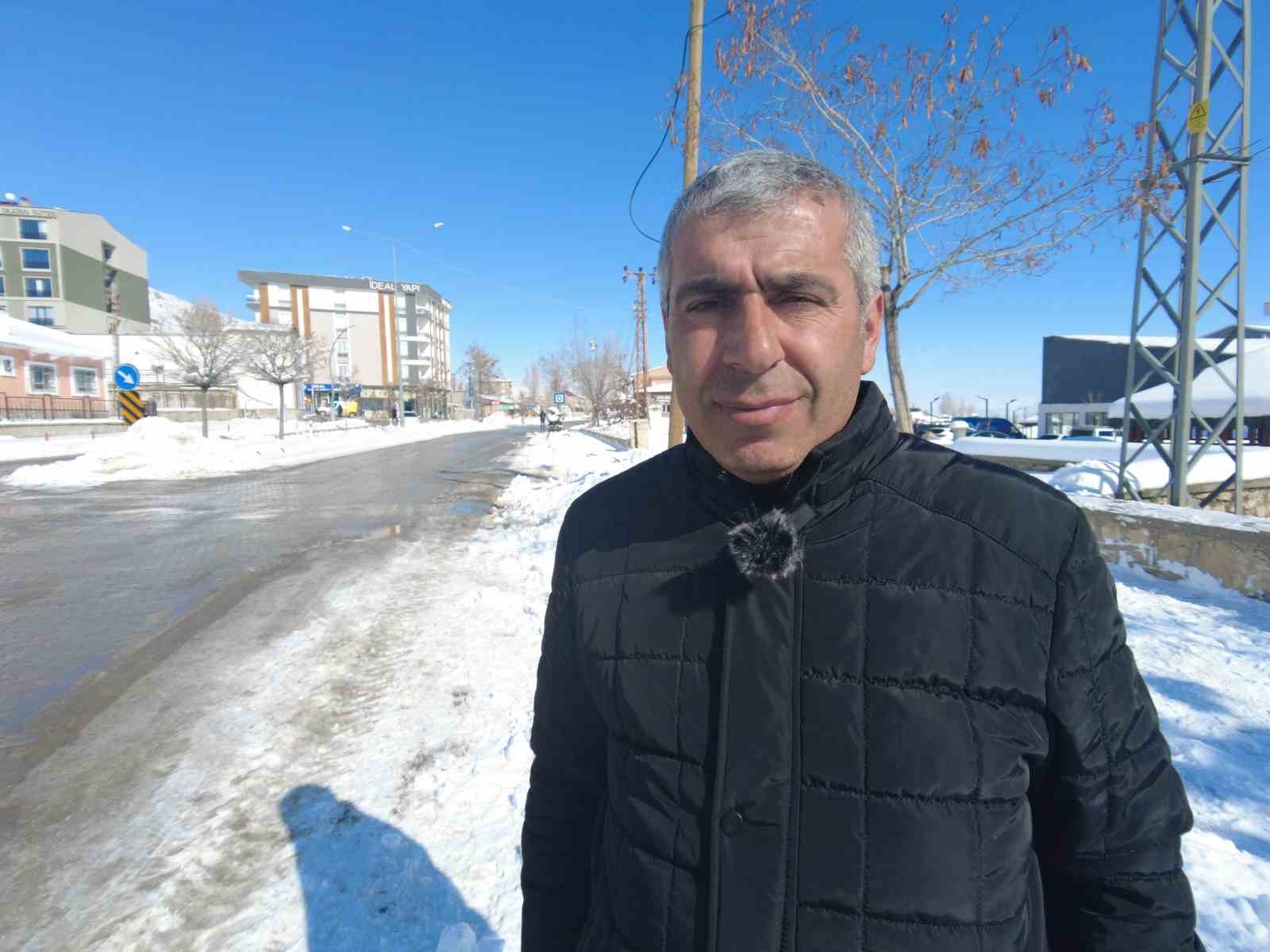 Başkale’de Gelincik Sınır Kapısı heyecanı