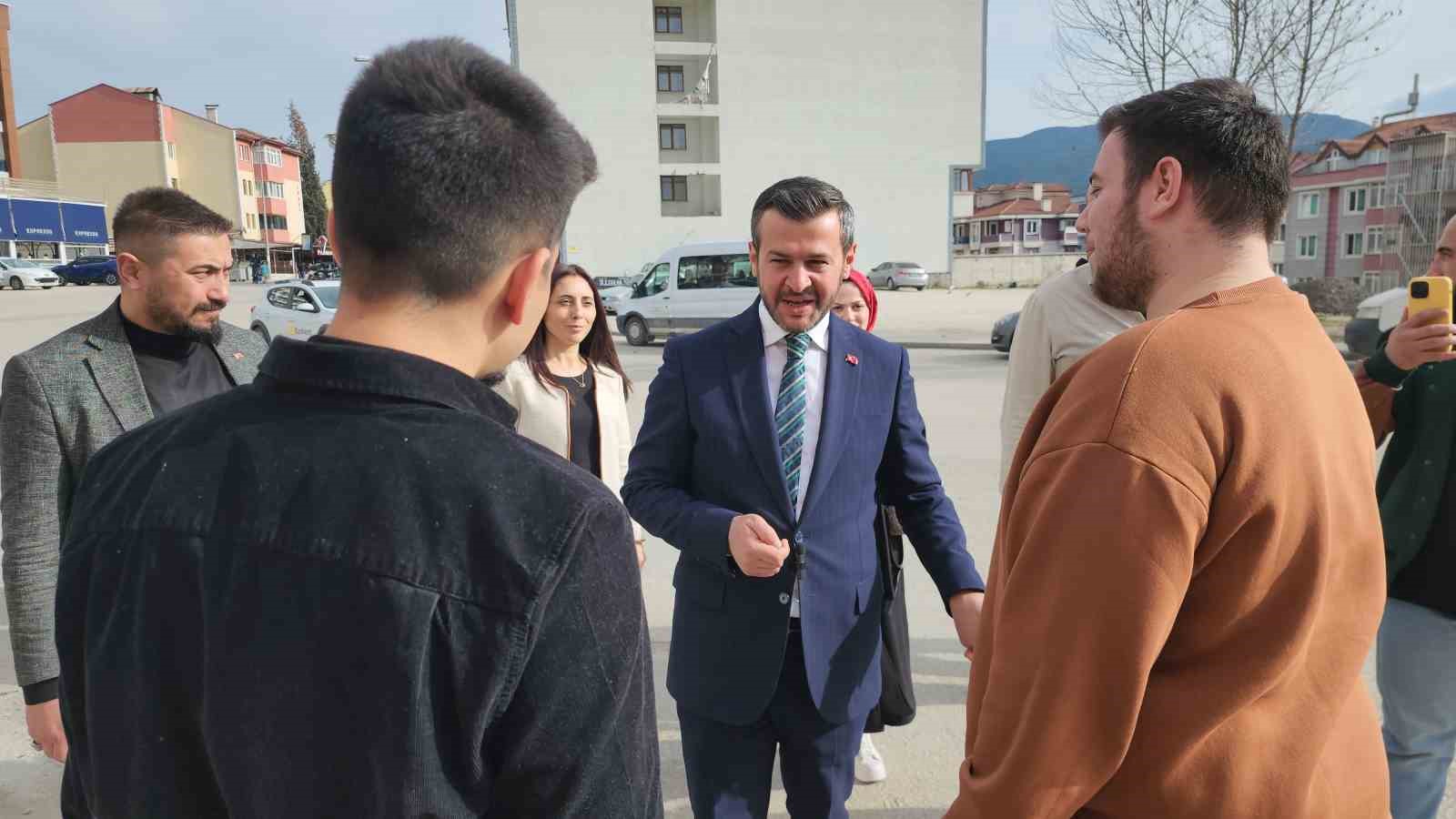 Özkan Çetinkaya : “Halkımızın bize olan teveccühü omuzumuzdaki sorumluluğu daha da artırmakta”