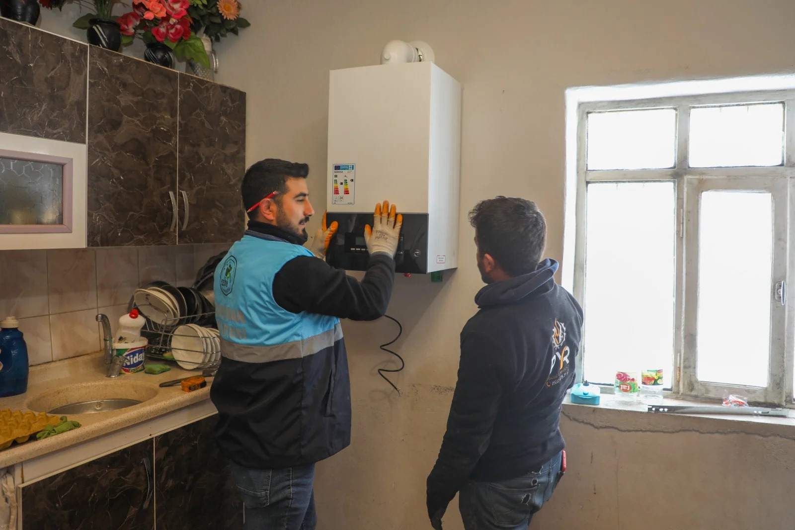 Gürpınar Belediyesinden 42 haneye doğalgaz dönüşüm desteği