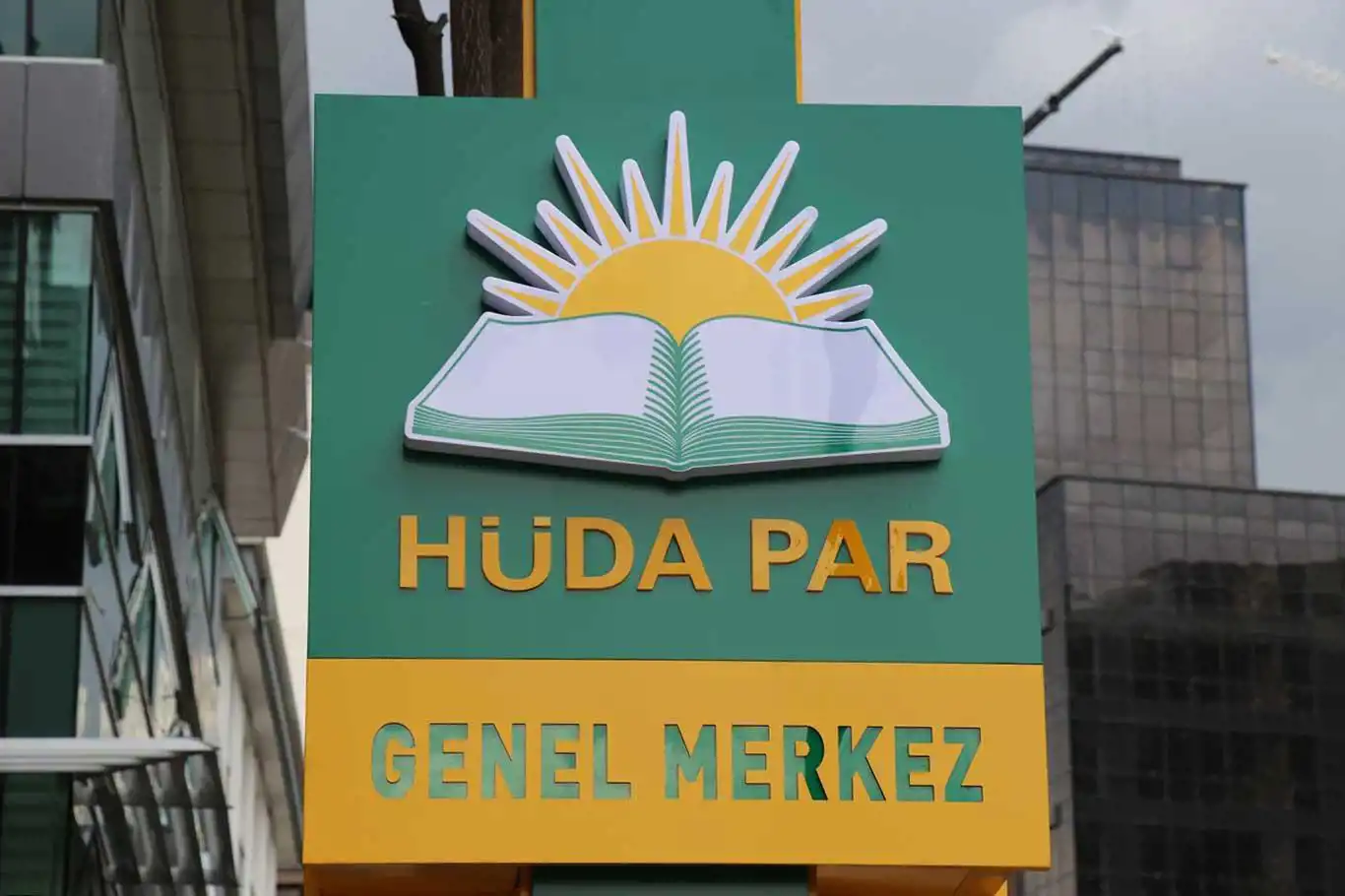 HÜDA PAR Van’ın 5 ilçe adayını daha açıkladı