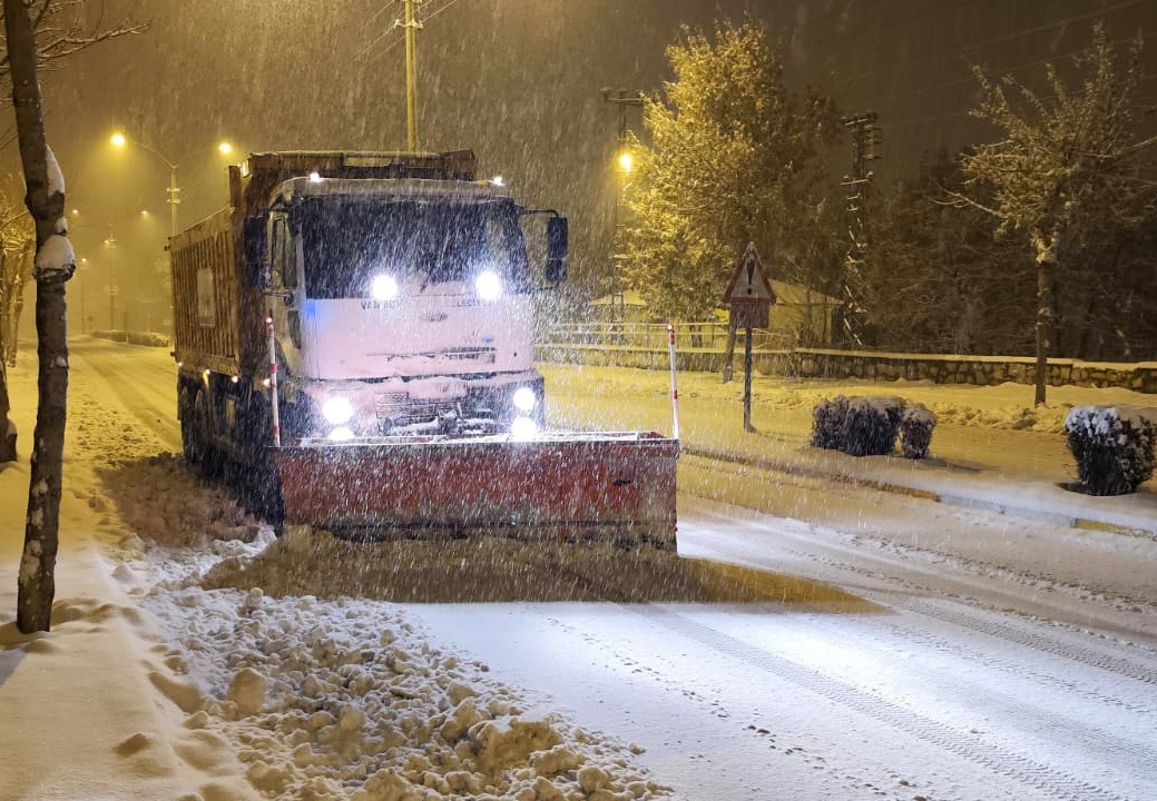 Van Emniyet Müdürlüğünden yol durumu paylaşımı 