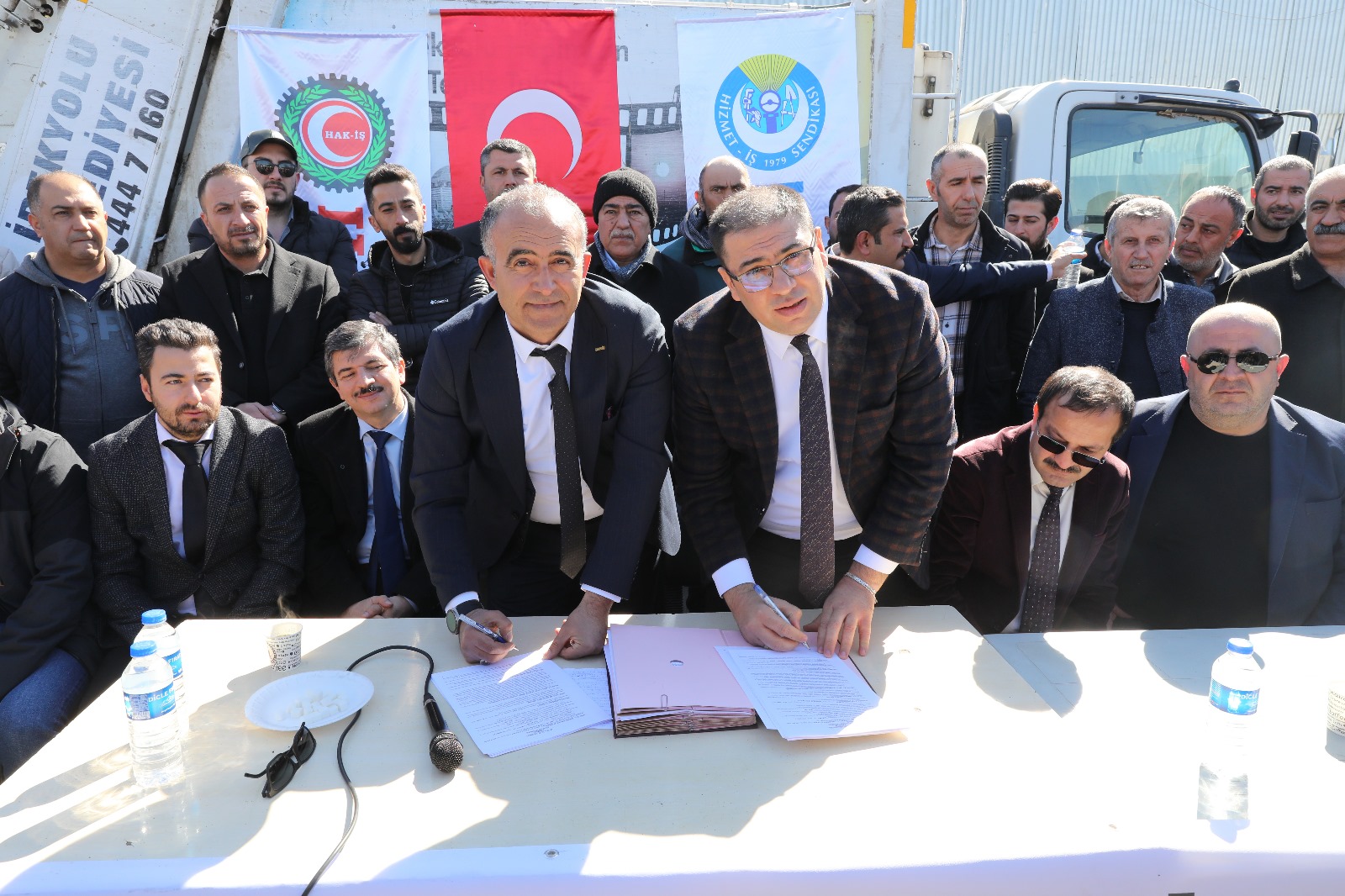 İpekyolu Belediyesi işçilerine yüzde 90’nın üzerinde zam yaptı 