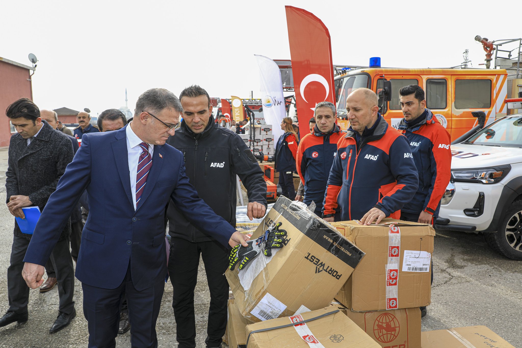 Van AFAD’a 30 milyon TL değerinde yeni malzemeler alındı