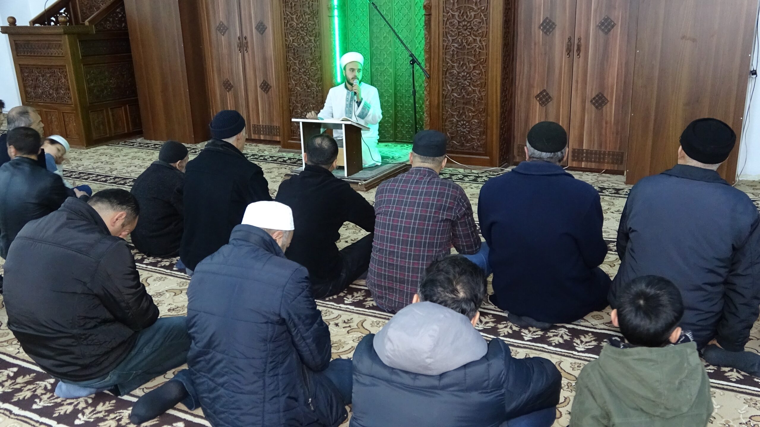 Van’da Berat Kandili dua ve ibadetlerle ihya edildi    