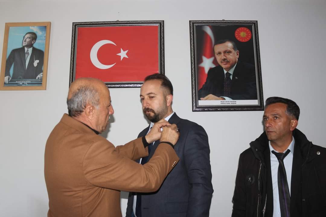 Yeniden Refah Partisi Gevaş Teşkilatında istifa depremi!