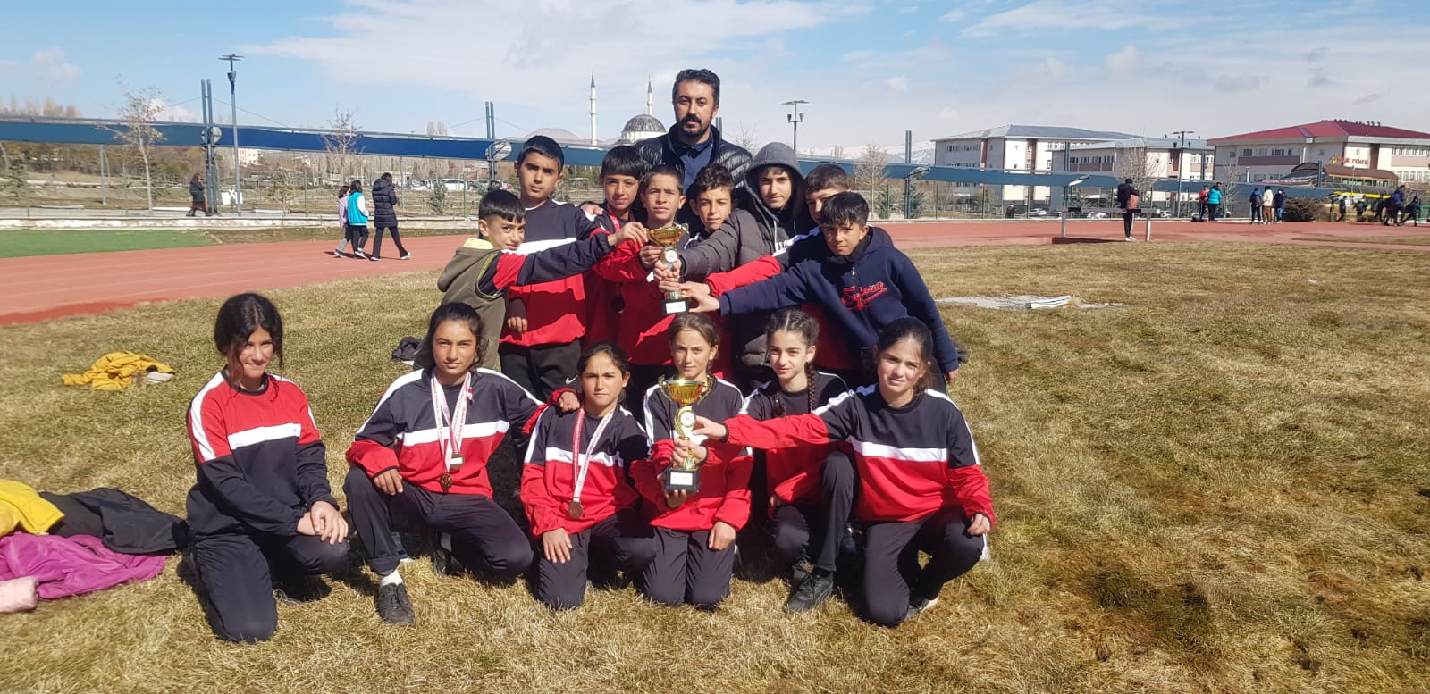 Vanlı öğrencilerden büyük başarı!