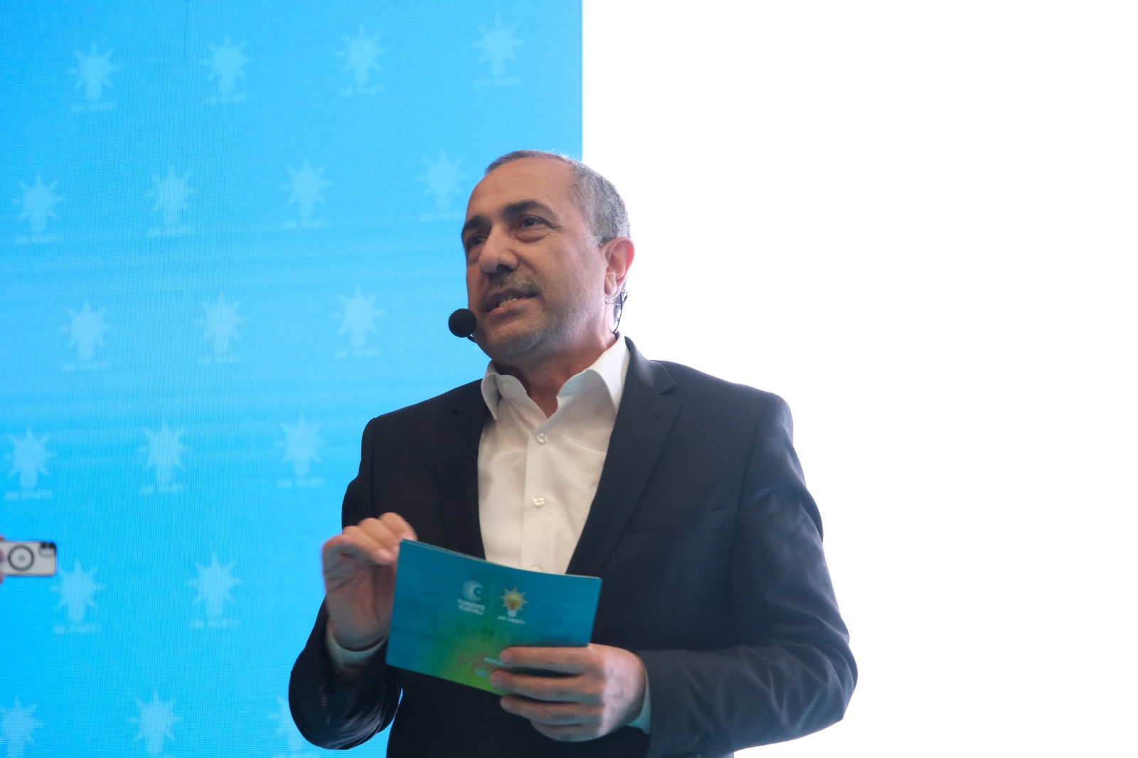 Başkan adayı Arvas Van’a vizyon katacak projelerini anlattı