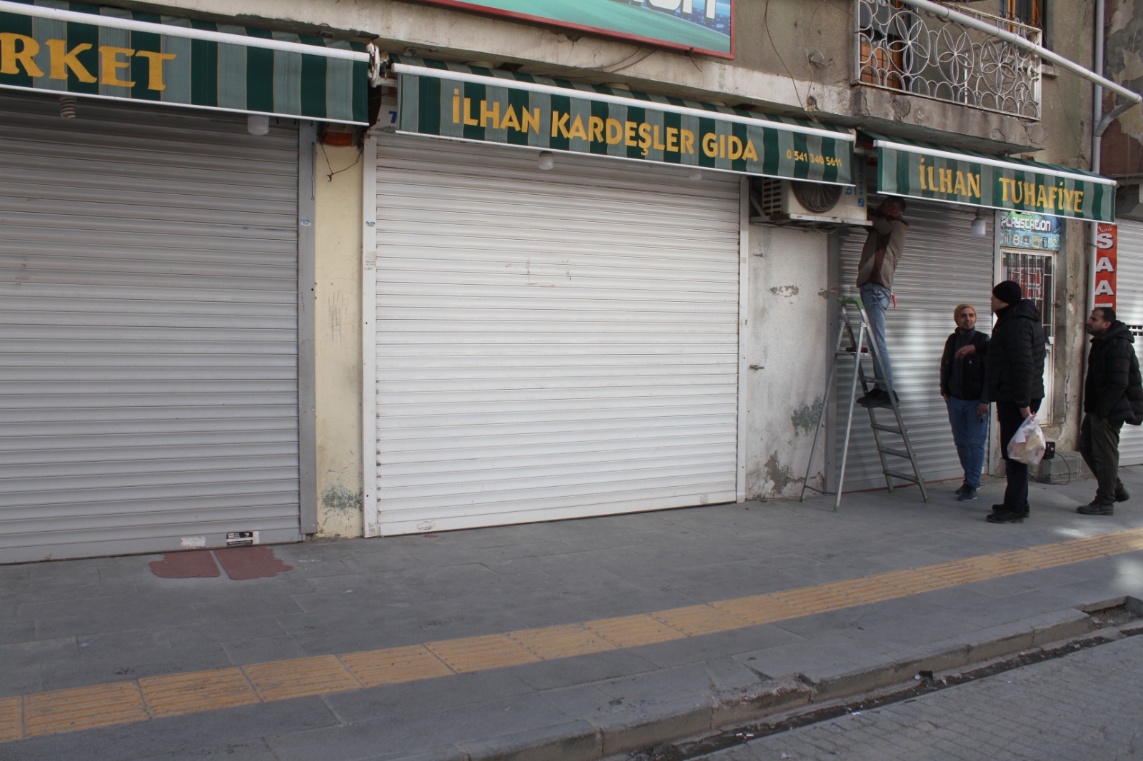 Elektrik kesintisi Van esnafını mağdur etti