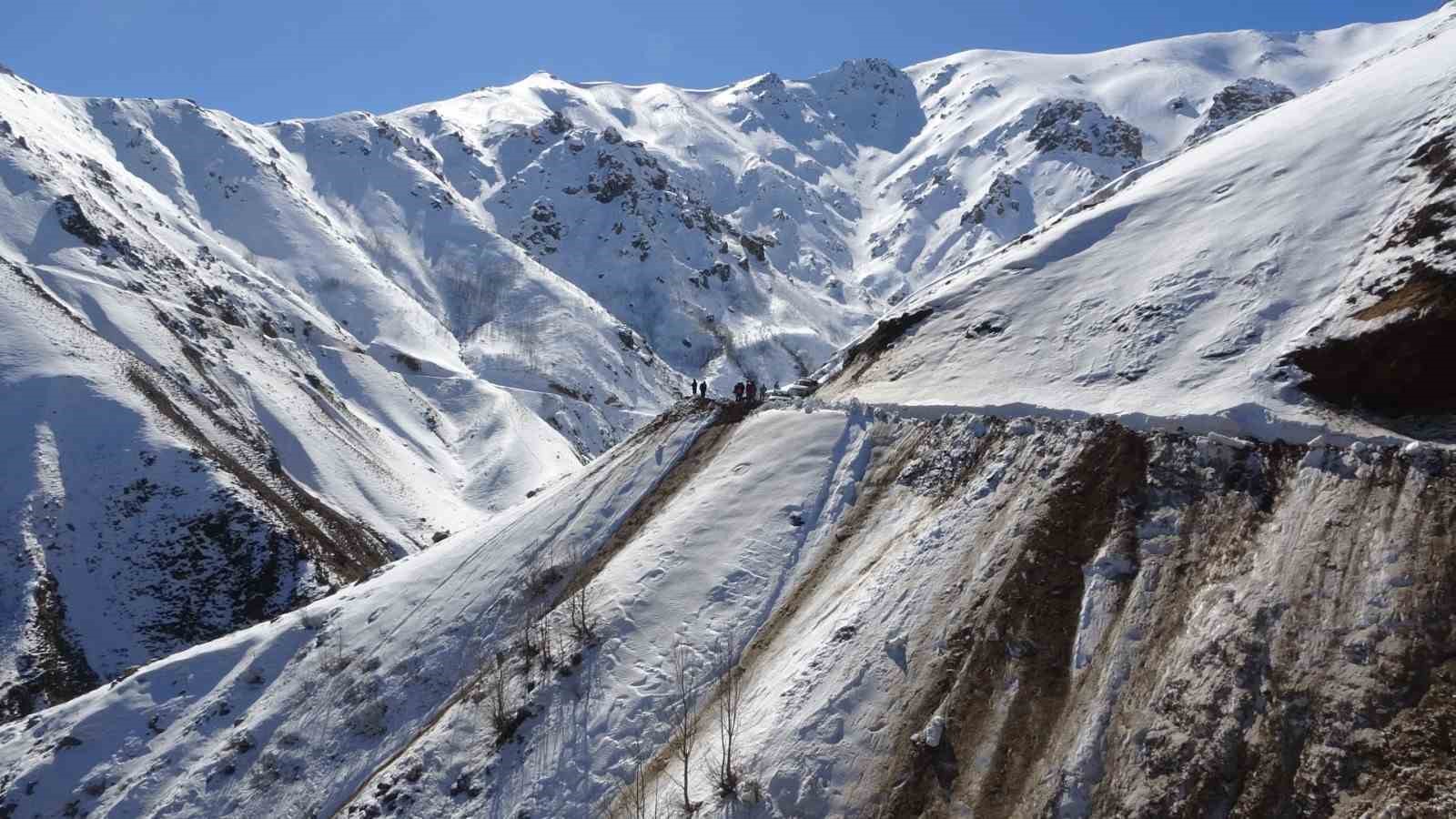 Bingöl’deki çığ olayı: Kayıp şahsın cansız bedenine ulaşıldı