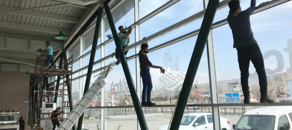 VAN’IN PARLAYAN YILDIZI: HERDEM TEMİZLİK