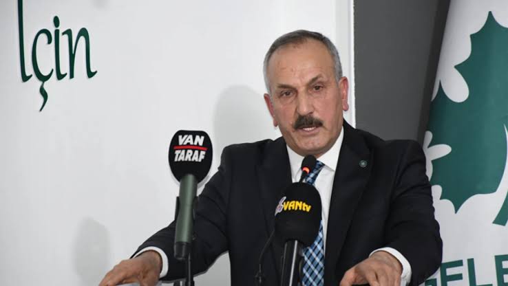 Gelecek Partisi Van İl Başkanı Karabıyık; “Çil Yavrusu Gibi Sağa Sola Dağıldılar”
