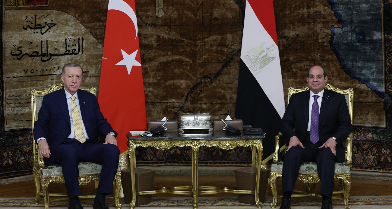 Mısır’da tarihi ziyaret!