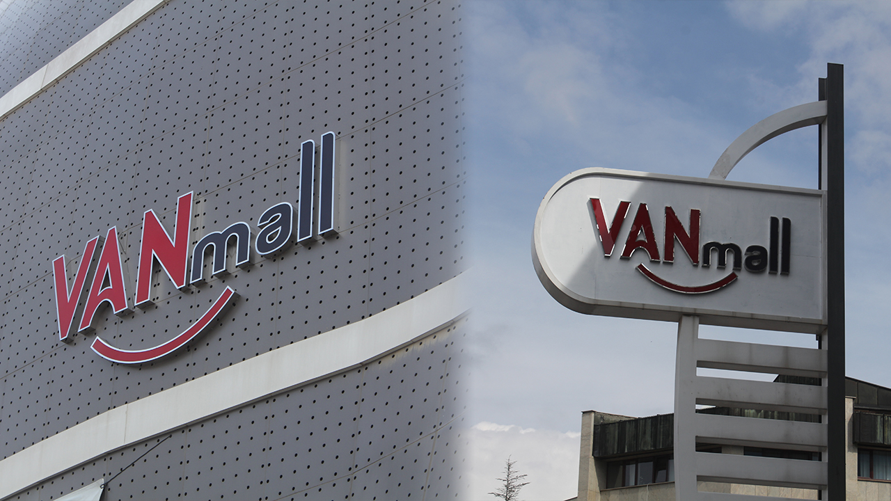 Van Park AVM arap saçına döndü