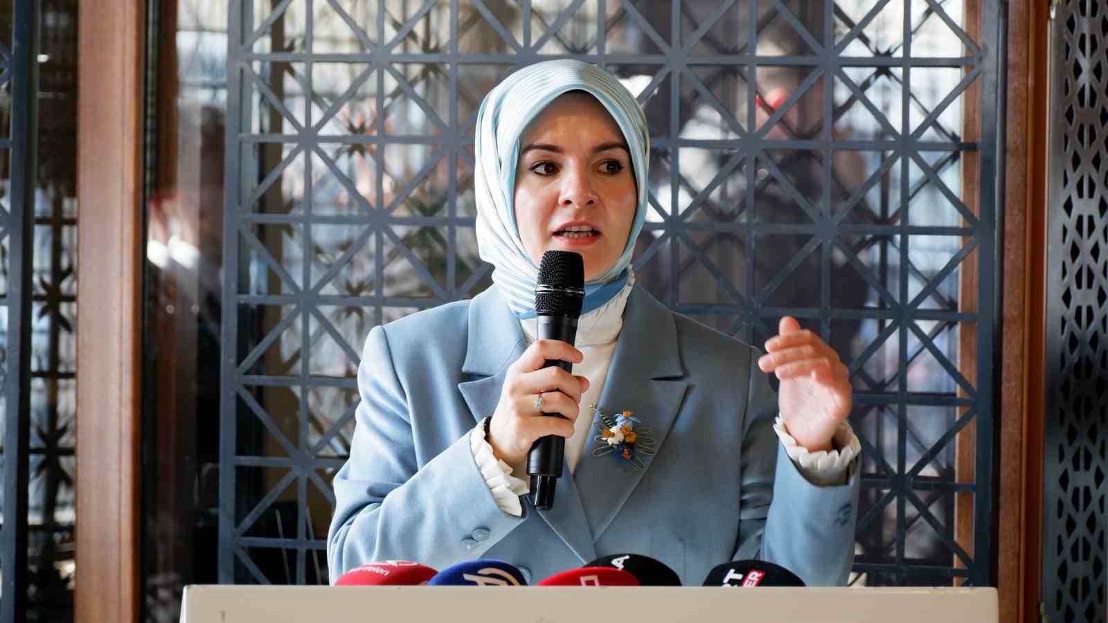 Bakan Göktaş: “Türkiye’de ilk kez ’Yaşlı Profili Araştırması’ yaptık”