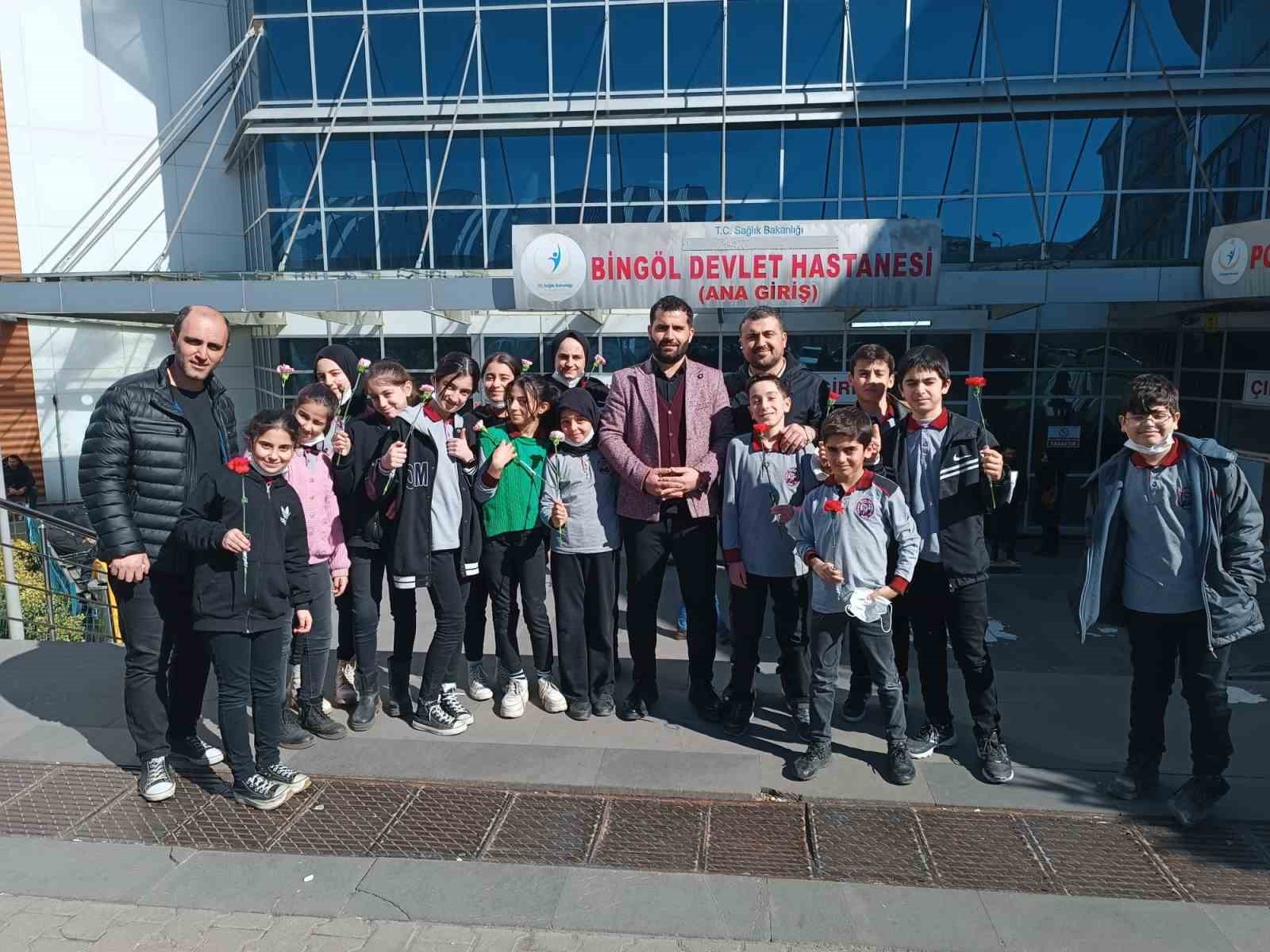 Bingöl’de öğrencilerden anlamlı etkinlik