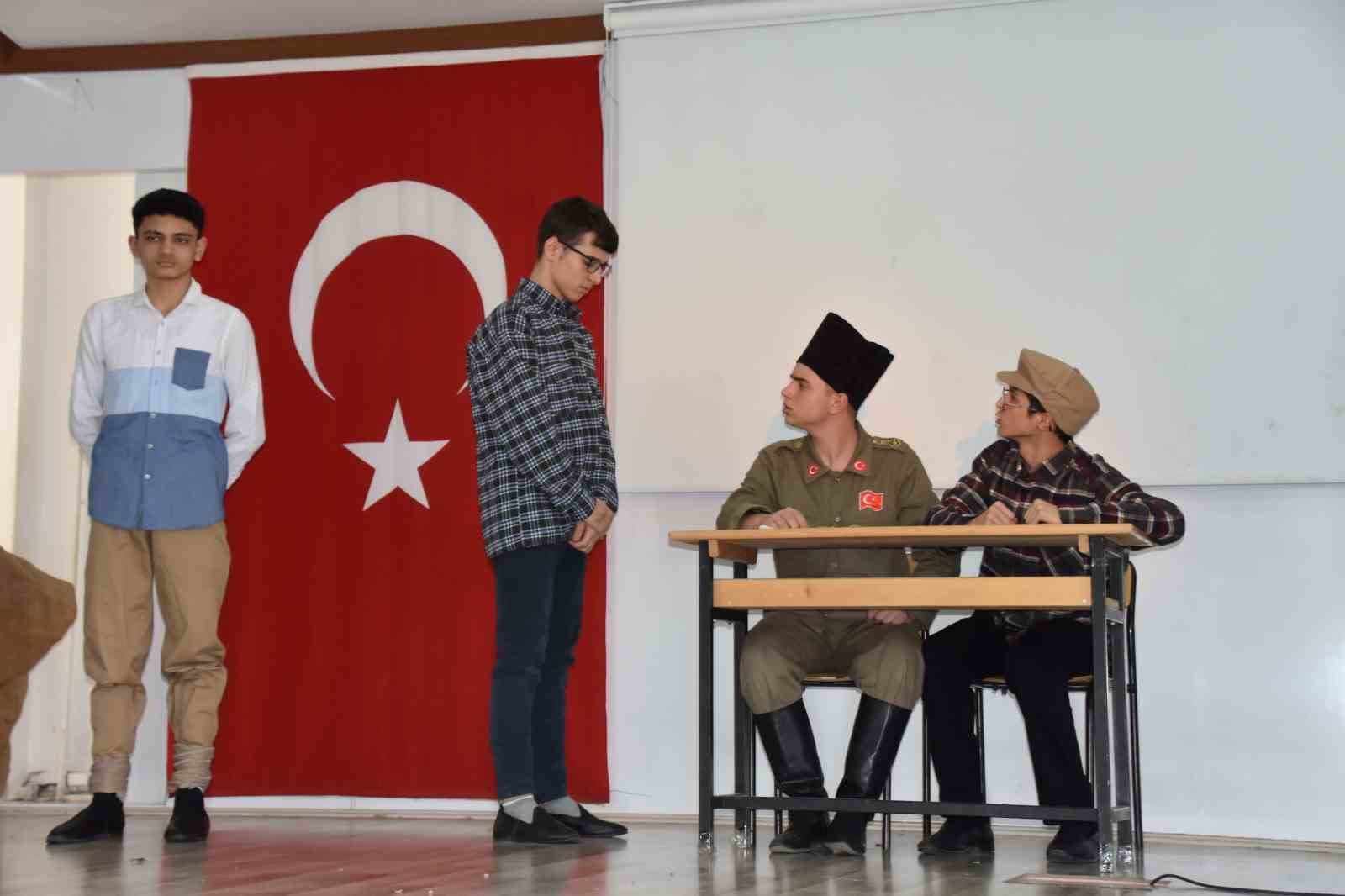 DOSTEK Koleji’nden Çanakkale Zaferi’nin 109’uncu yılına yakışır gösteri