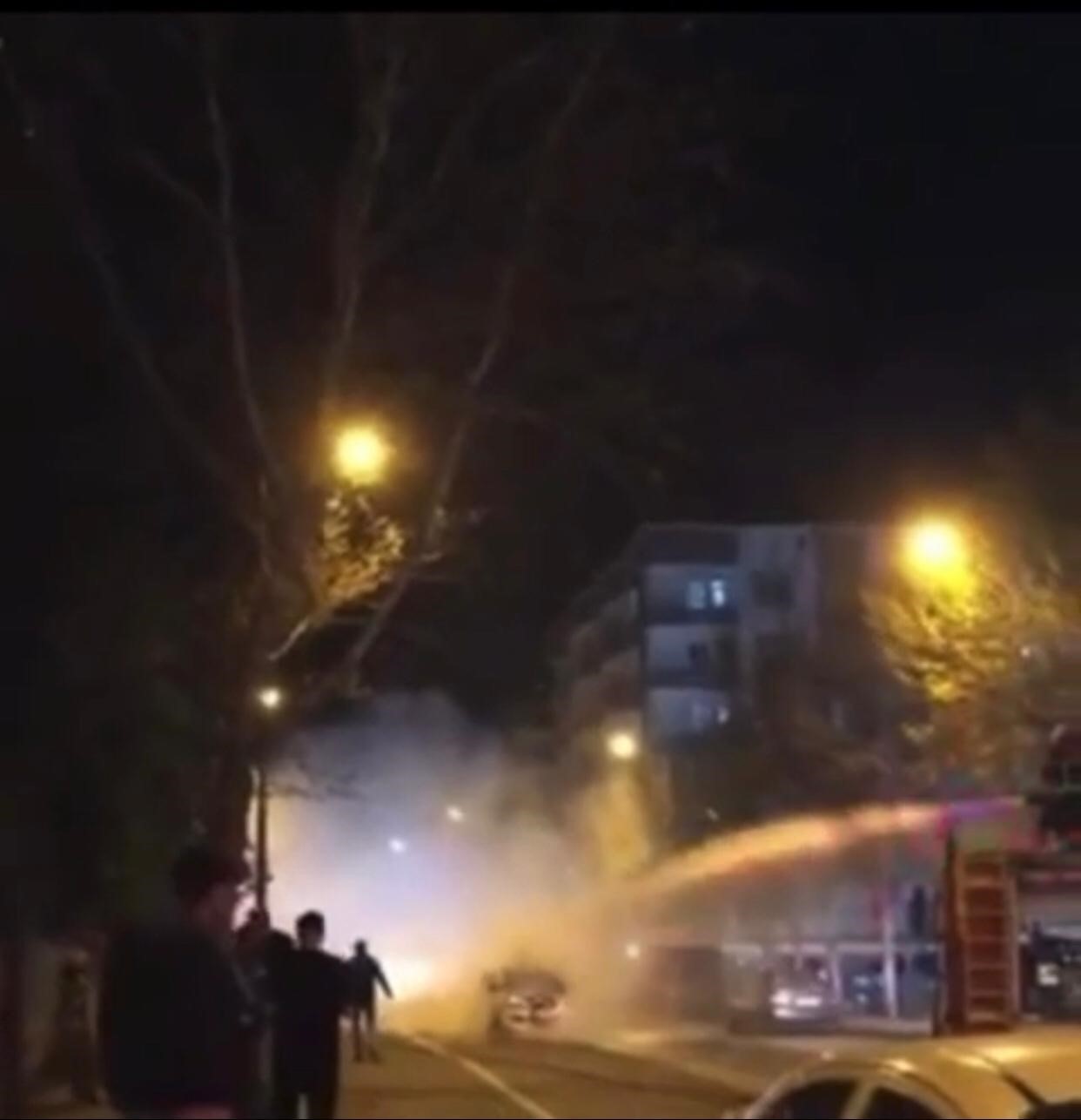 Batman’da seyir halindeki otomobil alevlere teslim oldu