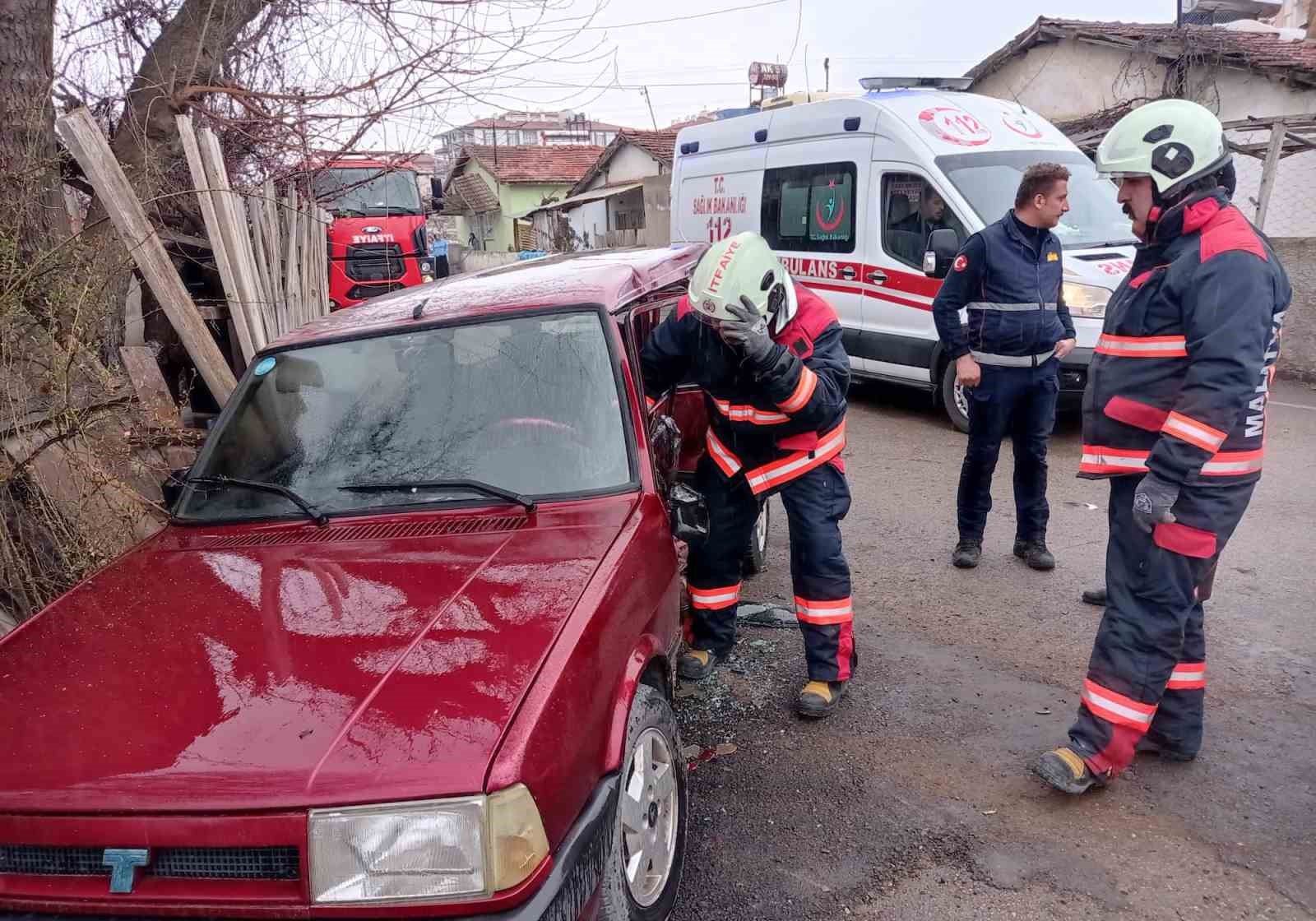 Malatya’da 3 ayrı trafik kazasında 7 kişi yaralandı