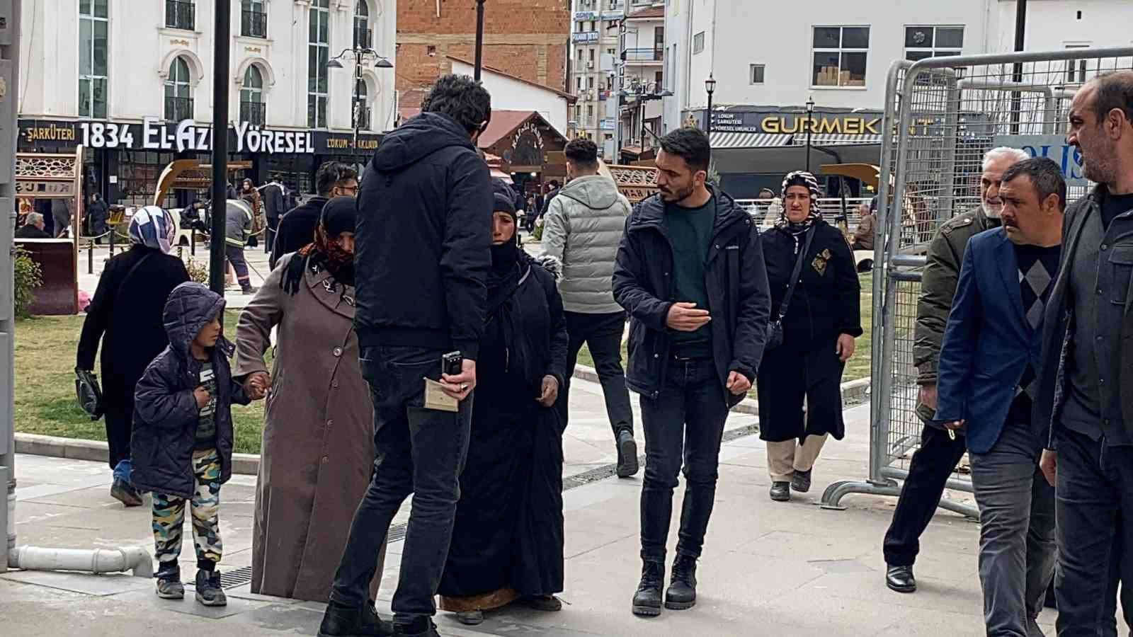 Zabıtalara, 