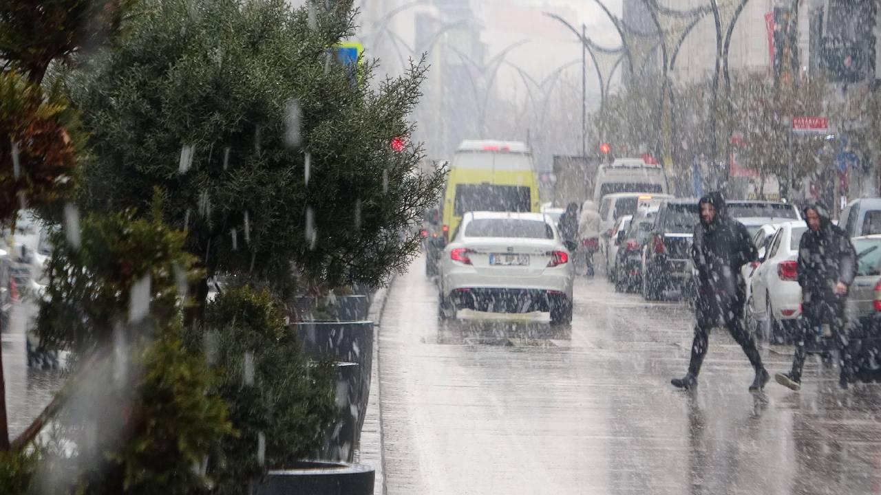 Van’da son 34 yılın yağış rekoru kırıldı