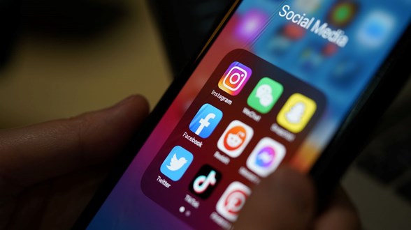 Facebook ve Instagram çöktü!