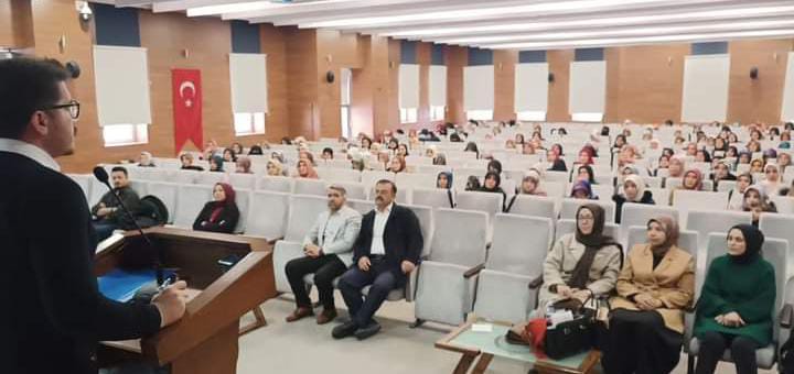 Van İl Sağlık Müdürlüğünden Bağımlılıkla Mücadele Eğitimi