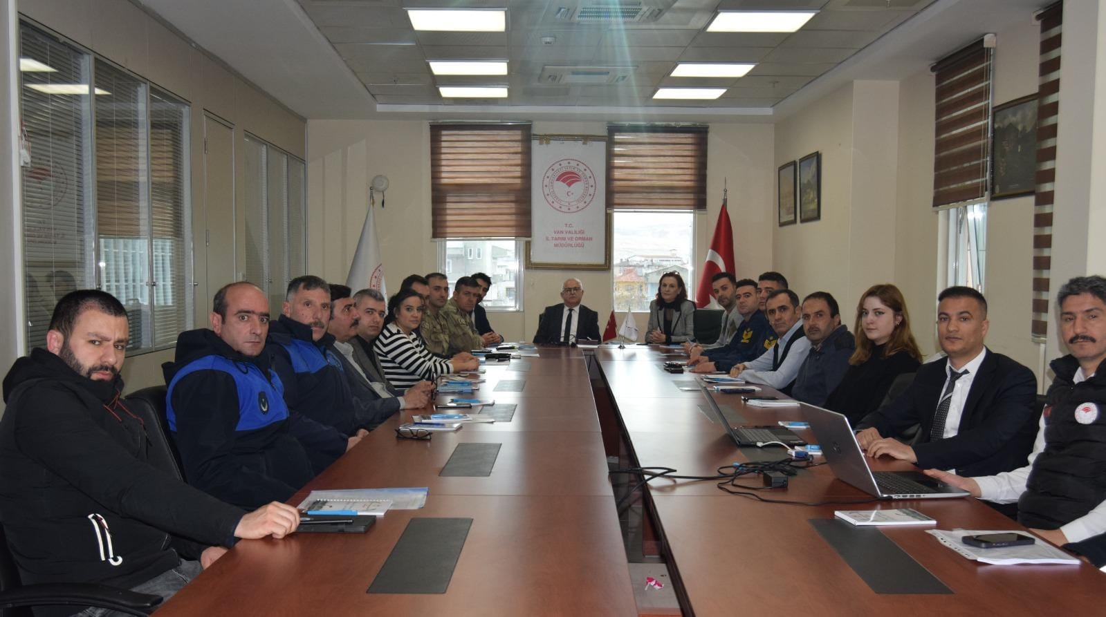 Van’da İnci Kefali Av Yasağı Koordinasyon ve Bilgilendirme Toplantısı yapıldı