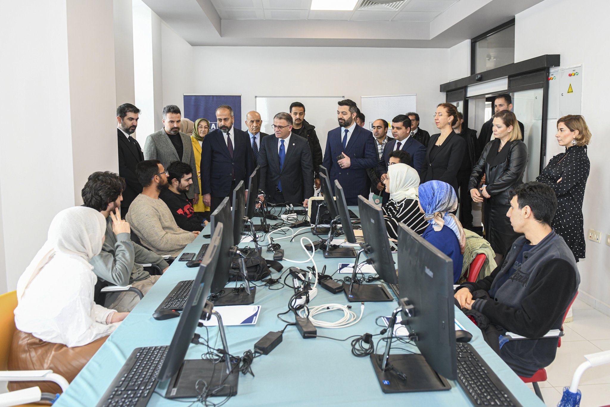 Van’da geleceğin yazılımcıları yetişiyor