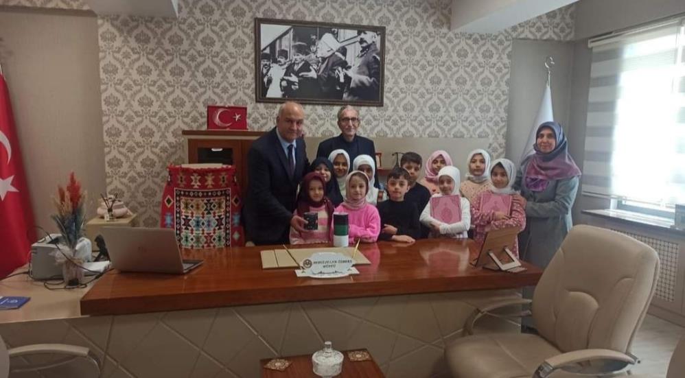 Van’da minik yürekler Filistinli kardeşlerini unutmadı  