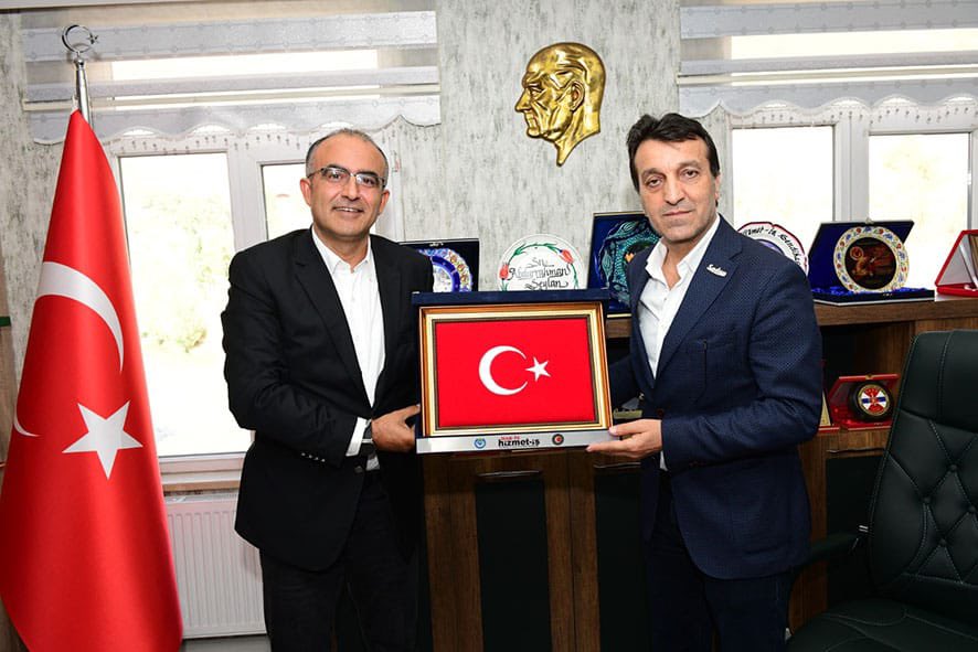 Van’ın Çatak Belediyesinden çalışanlarına büyük zam!