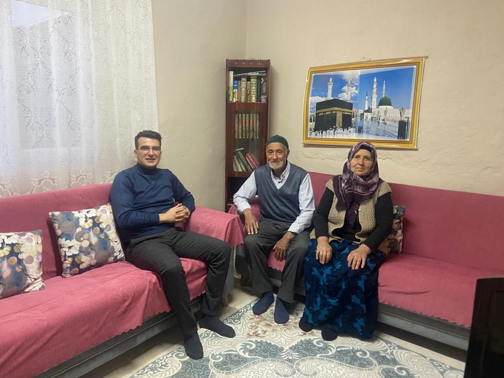 Kaymakam Okumuş gazi evinde iftara katıldı