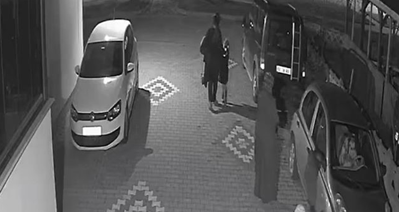 Balıkesir’de deprem paniği kamerada