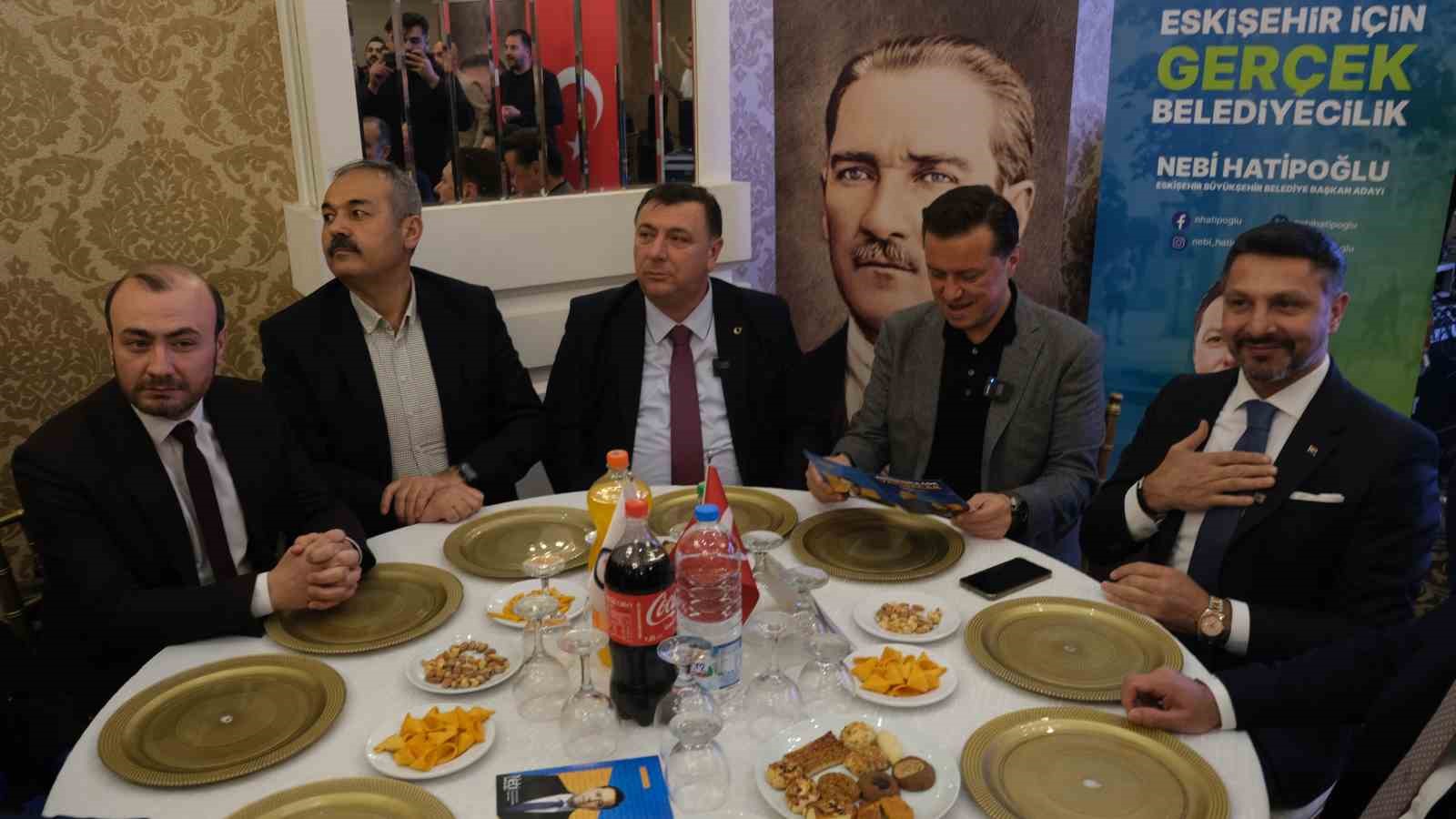 Gençlerin Nebi Hatipoğlu coşkusu